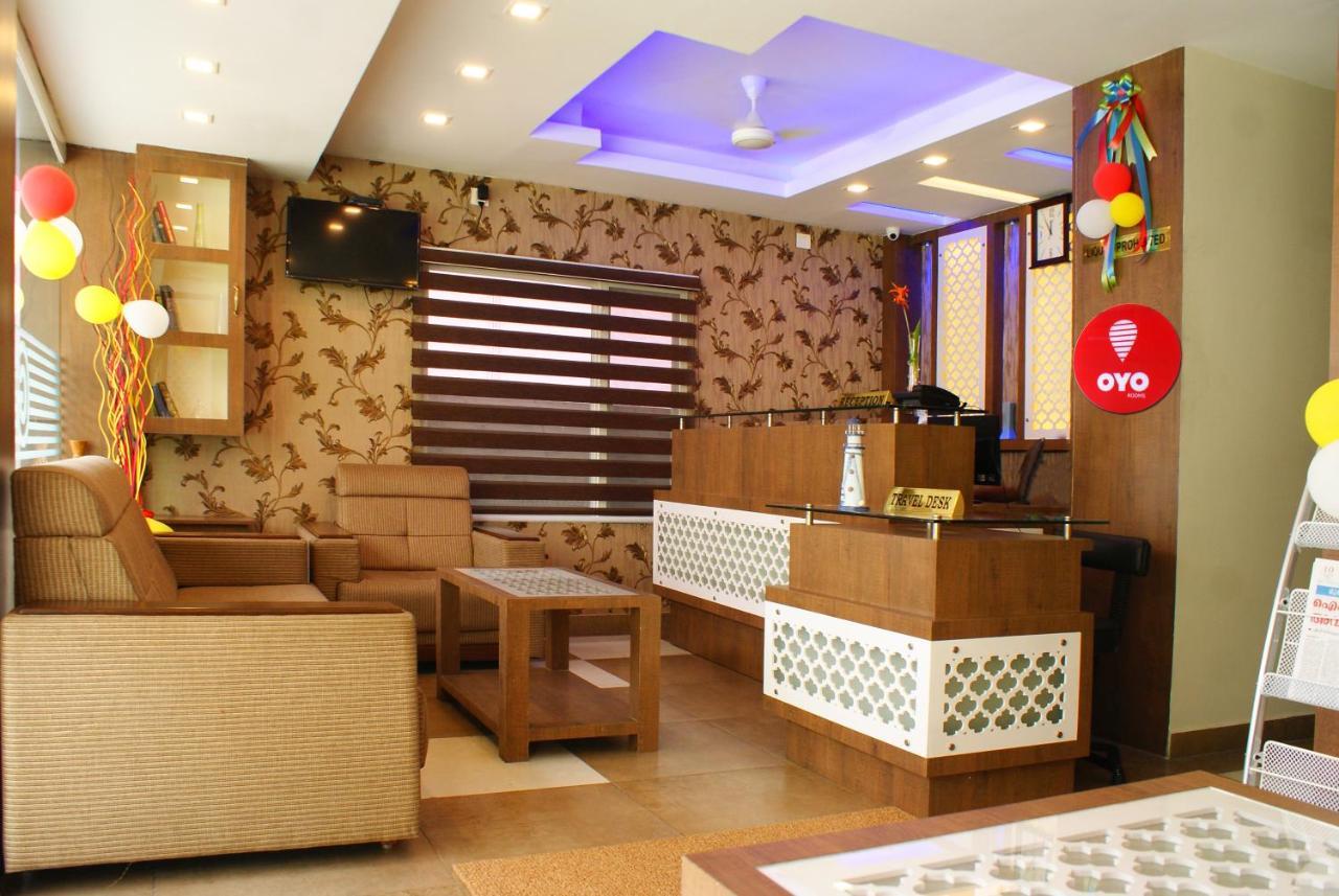 Collection O 8267 Galaxy Inn Kochi Eksteriør bilde
